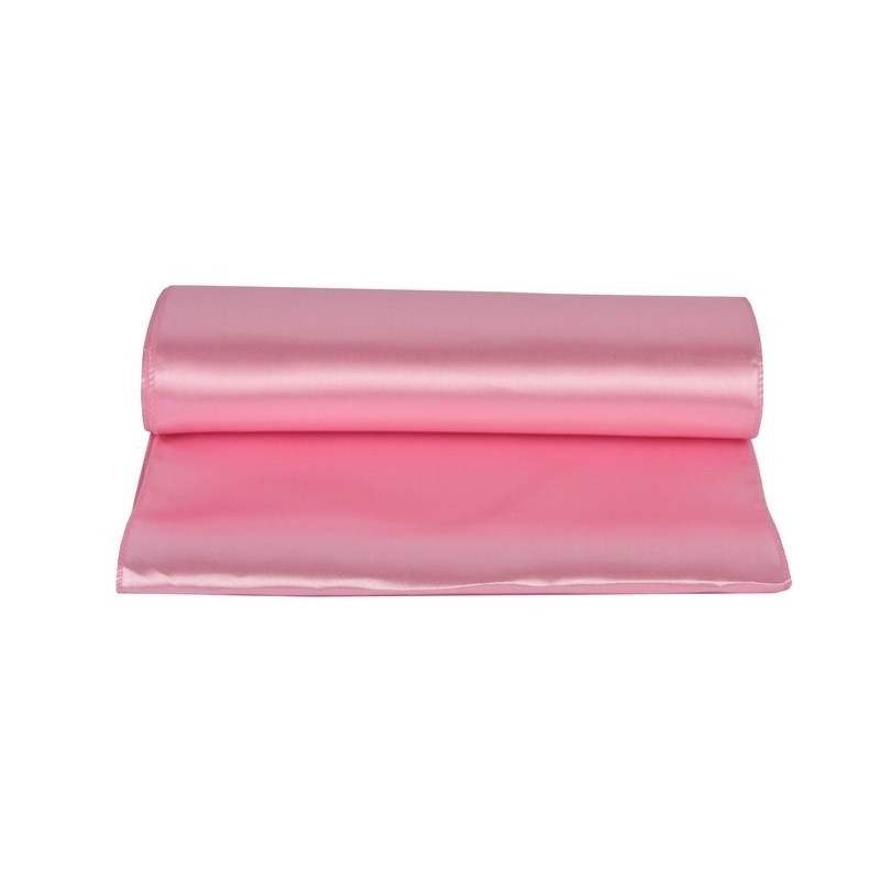 Chemin de table satin rose pale