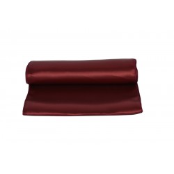 Chemin de table satin bordeaux