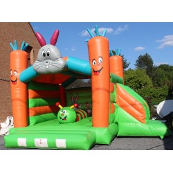Château gonflable lapin