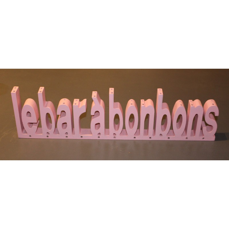 Le bar à bonbons rose