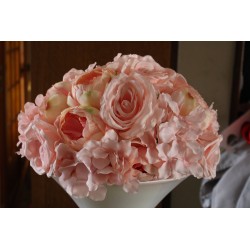 Demi boule de fleur rose et pèche D35