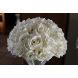 Demi boule de fleur rose blanche