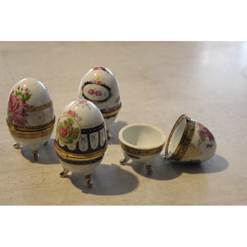 Œufs en porcelaine