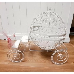 Urne carrosse en fer blanc