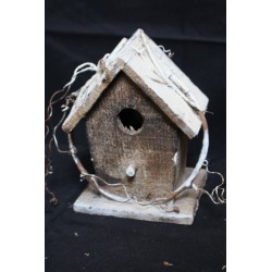 Petite maisonnette en bois