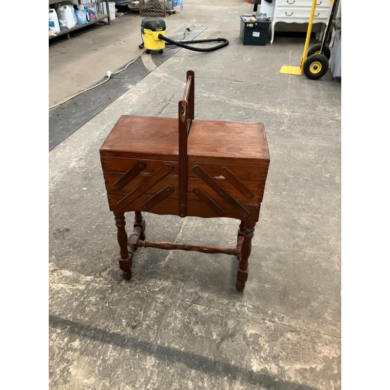 Table dépliable en bois