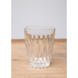 Location de verres à eau anciens vintage