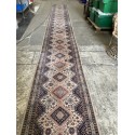 Tapis Vintage 10 mètres – Élégance & Charme d’Autrefois