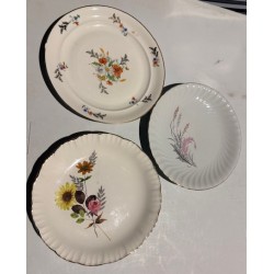 Assiette vintage – Lot de 3 fleurie
