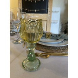 Bougeoire en verre en forme de fleur