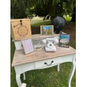 Coiffeuse Vintage – Support Élégant pour Livre d'Or ou Urne
