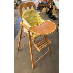 Chaise de table bébé en bois