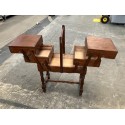 Table dépliable en bois