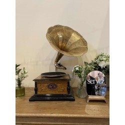 Phonographe ancien – Décoration vintage et élégante